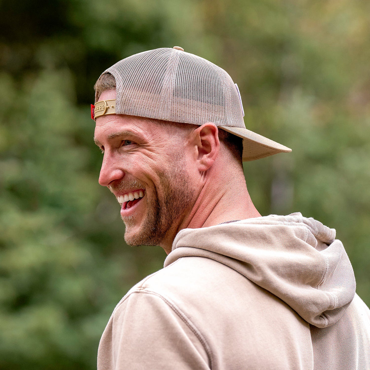 Ridge Mesh Snapback - Tan