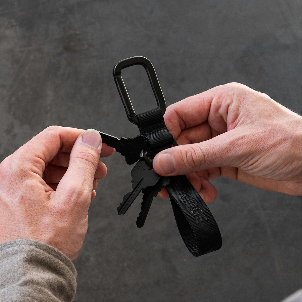 Ridge Keychain - Matte Black